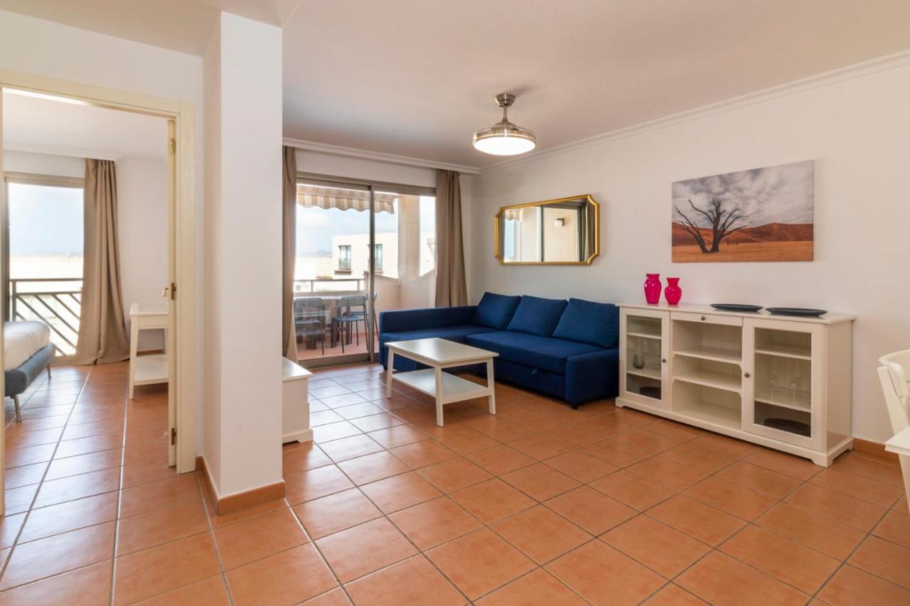 Homeforguest Apartamento En La Tejita Con Piscina, Terraza Y Wifi Granadilla De Abona Dış mekan fotoğraf