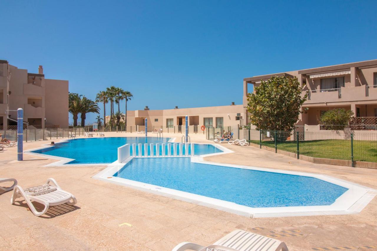 Homeforguest Apartamento En La Tejita Con Piscina, Terraza Y Wifi Granadilla De Abona Dış mekan fotoğraf